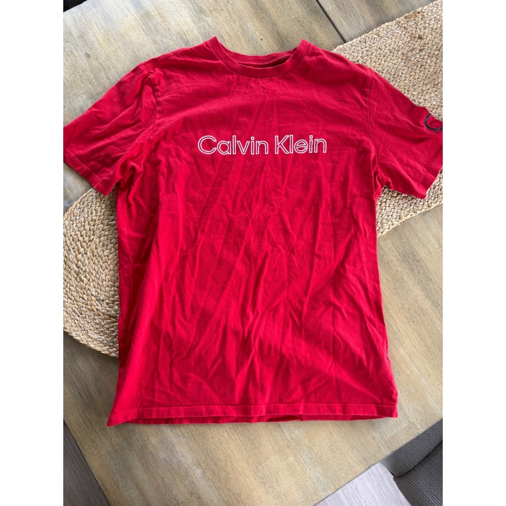 Calvin Klein Mens Red Graphic Logo T-Shirt Small Crew Neck Short Sleeve CK Tee